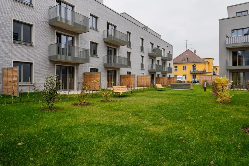 2-Zimmer-Mietwohnung, 47,22 m², 2.OG, EBK, Terrasse, Fahrstuhl, Tiefgarage, Keller, Kladow — photo 1